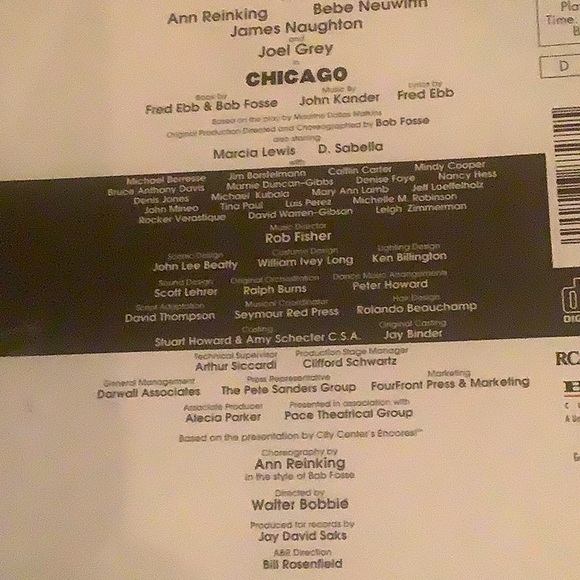 Chicago CD The 🎵 Musical  RCA Victor in excellent condition - Picture 5 of 6